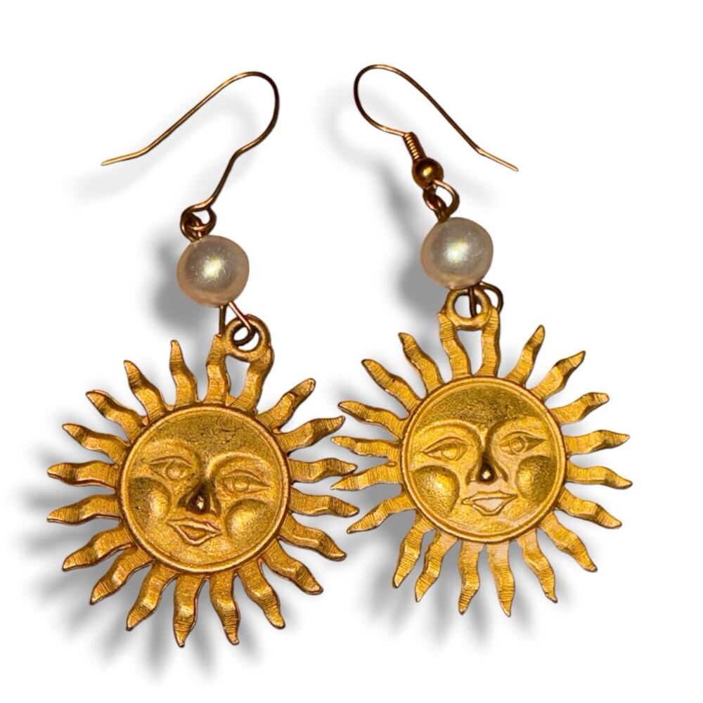 Gold Tone Sun Face Sunburst Celestial Hook Earrings Boho Dangle Faux Pearl